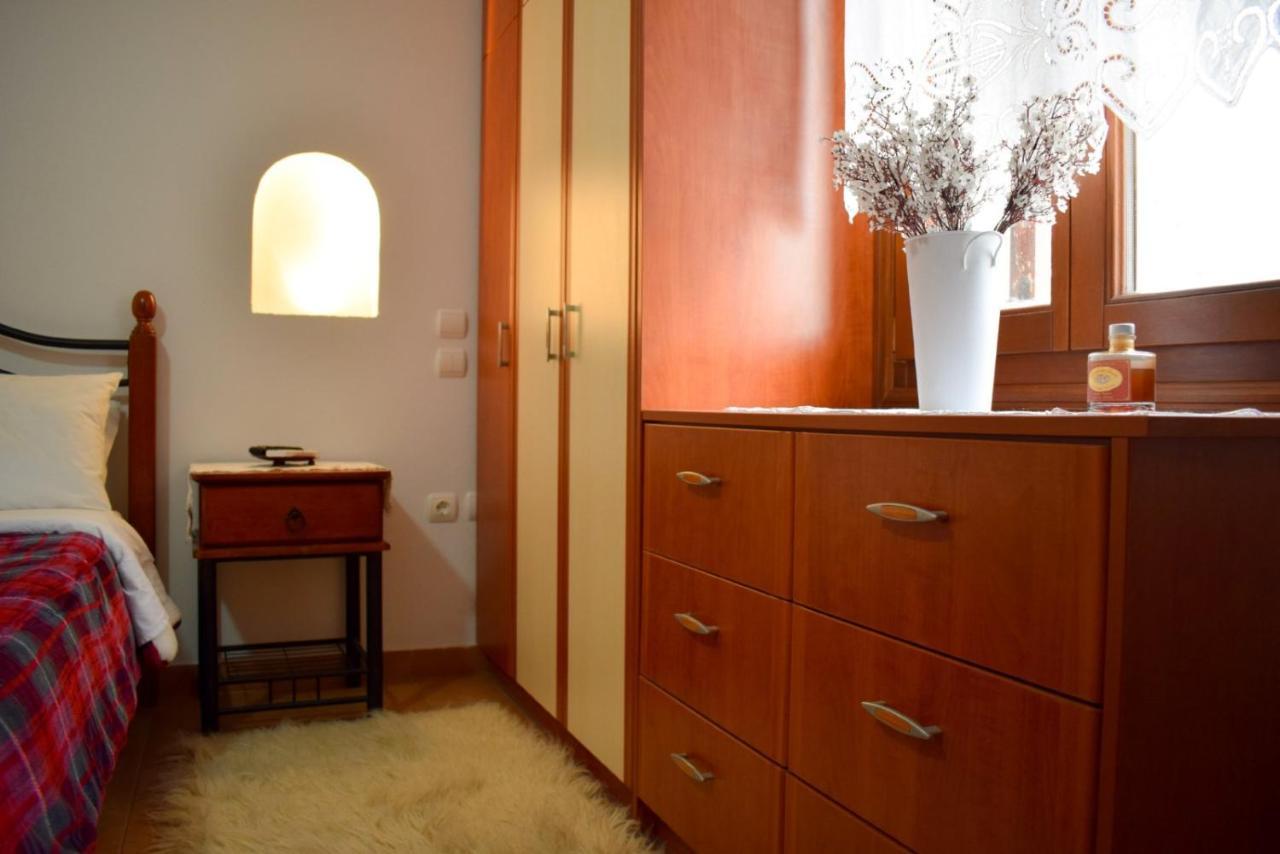 Sunshine House For 9, Cozy Set Up,Verandas, Sea View. Karterados  Exterior foto